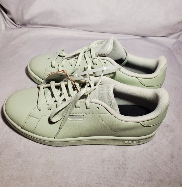 adidas Shoes - Adidas Urban Court Size 9.5 Mint Green